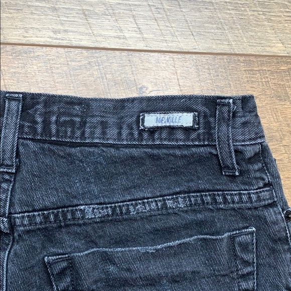 Brandy Melville High Waisted Destroyed Button Fly - Picture 7 of 7
